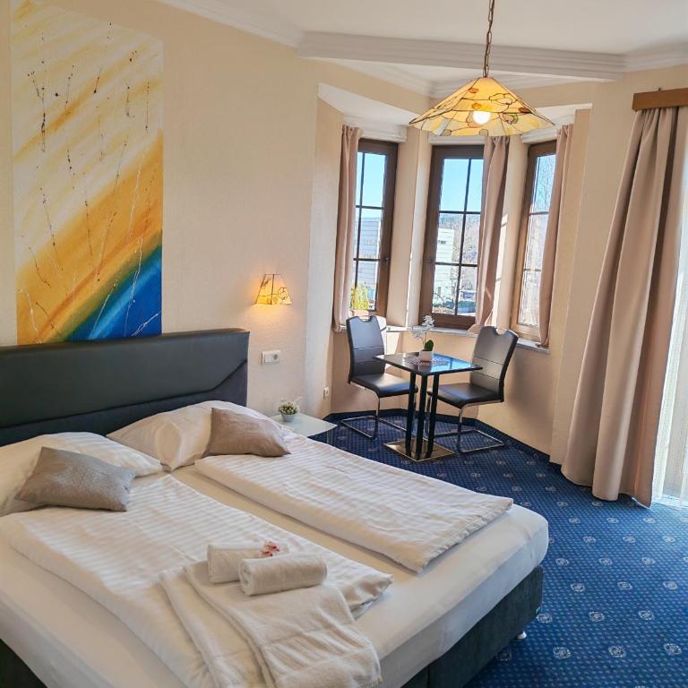 Hotel Kärntnerhof Velden - Zum Schankbaron - Doppelzimmer mit Balkon - 1