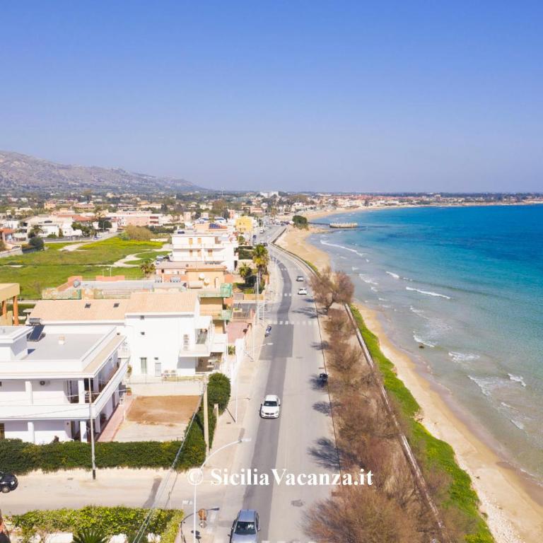 Re Leo Holiday House - Appartamento con 2 Camere da Letto - 19