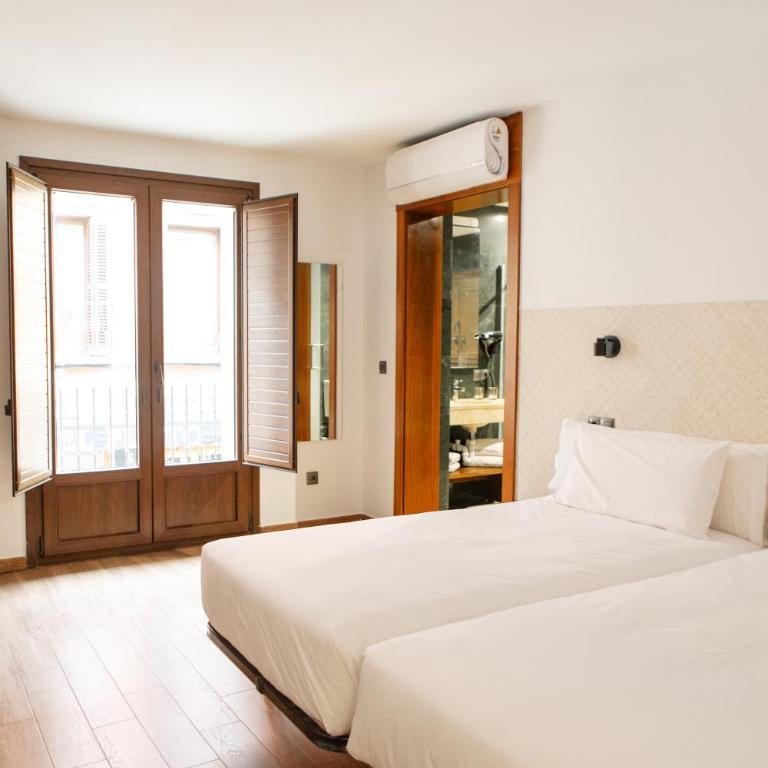 León Center Rooms - Habitación Doble Estándar - 12