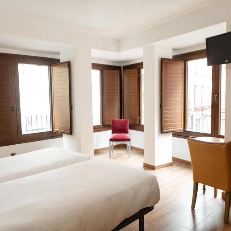León Center Rooms - Habitación Doble Estándar - 14