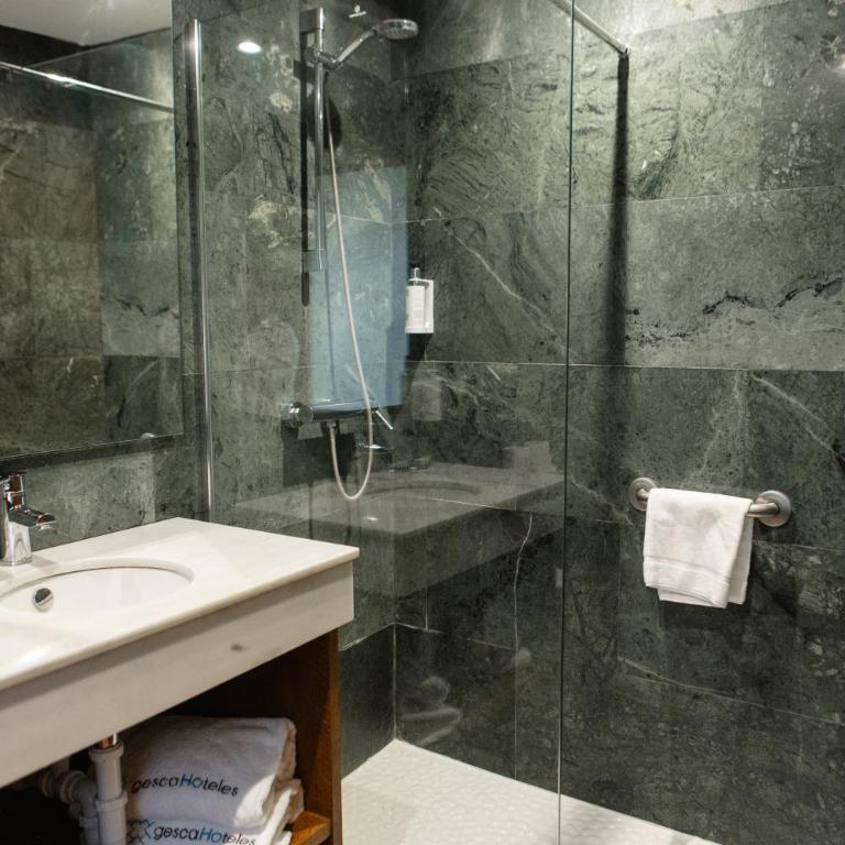 León Center Rooms - Habitación Doble - 8