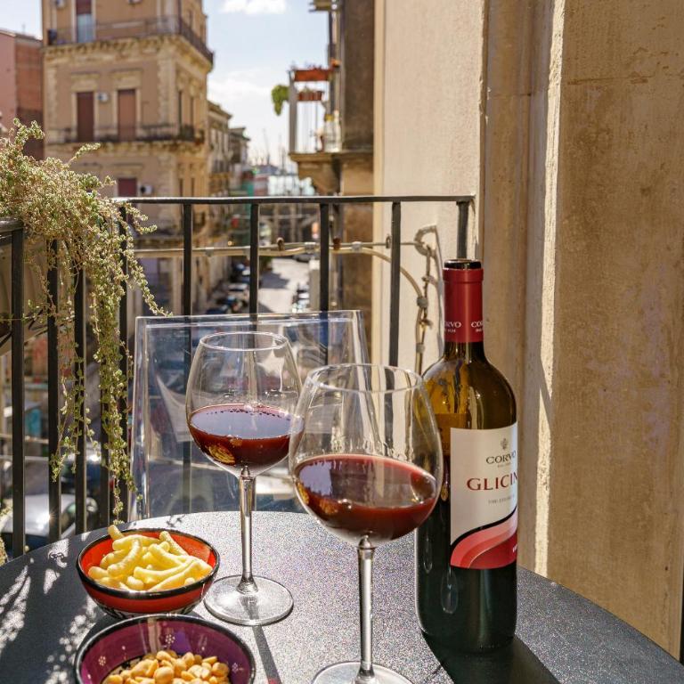 VICOLO SAN GAETANO -luxury rooms- - Deluxe Suite - 3
