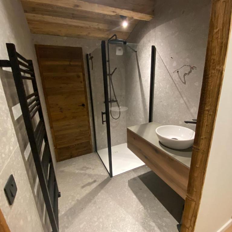 Chalet Chantarou, 10 personnes proche des remontées - Chalet - 13