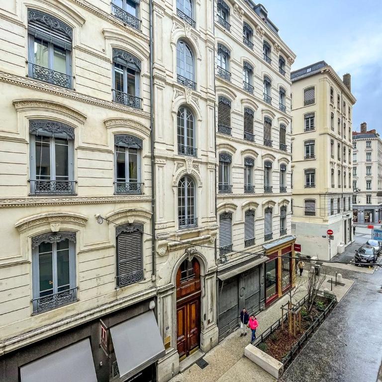 All in Lyon | Grand appartement central à Lyon - Appartamento - 8