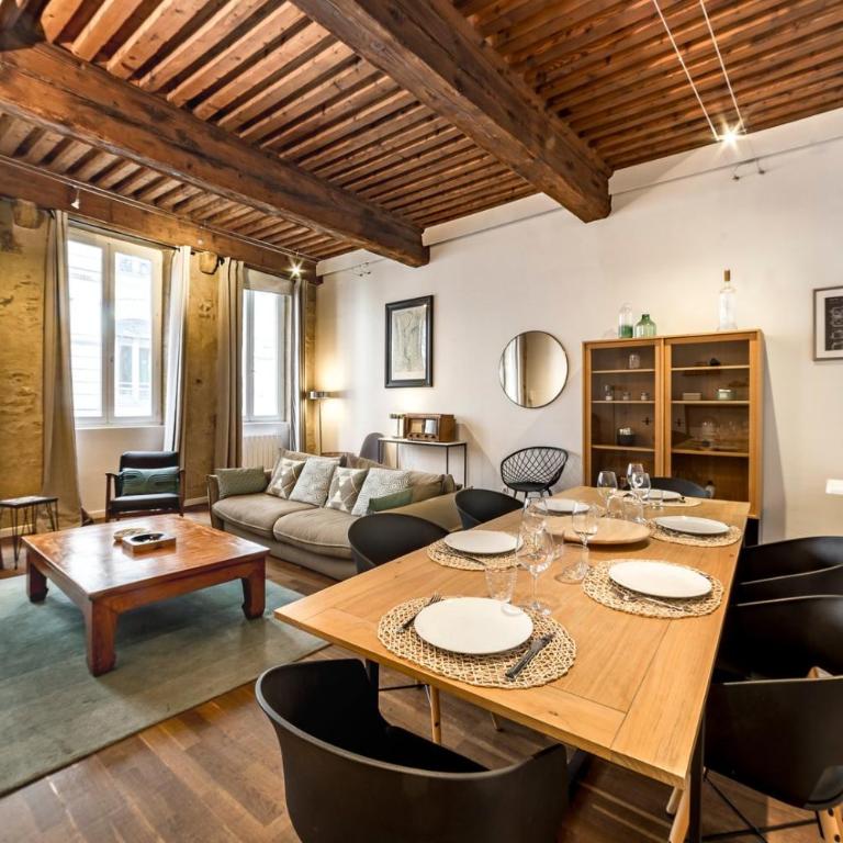 All in Lyon | Grand appartement central à Lyon - Appartamento - 24