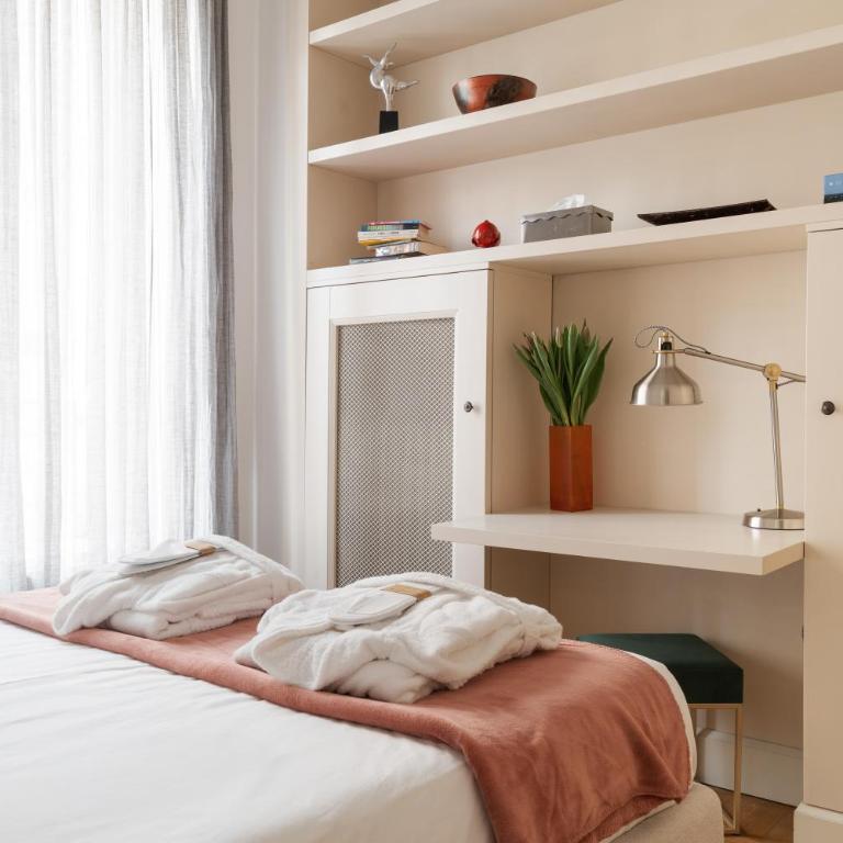 GuestHost - 500sqm luxury with Spa, Gym, Terrace, Game Room & Garage - Appartamento con 3 Camere da Letto - 58
