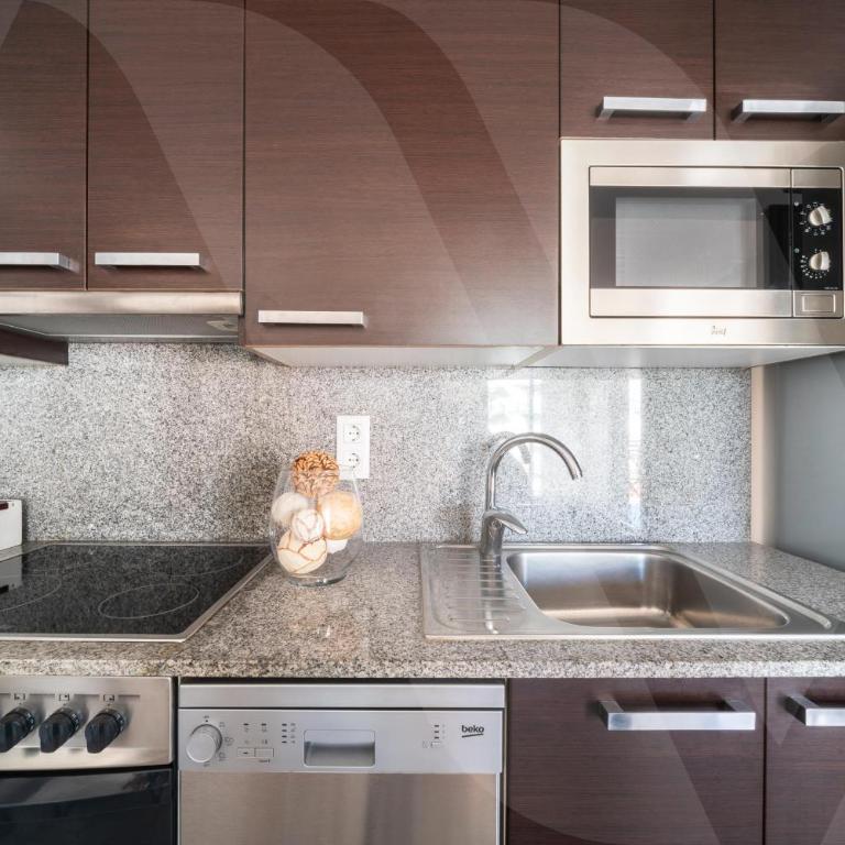 Appartement Piscine Parking Roses Cap 10 by Welhomy - Apartamento de 2 dormitorios - 8
