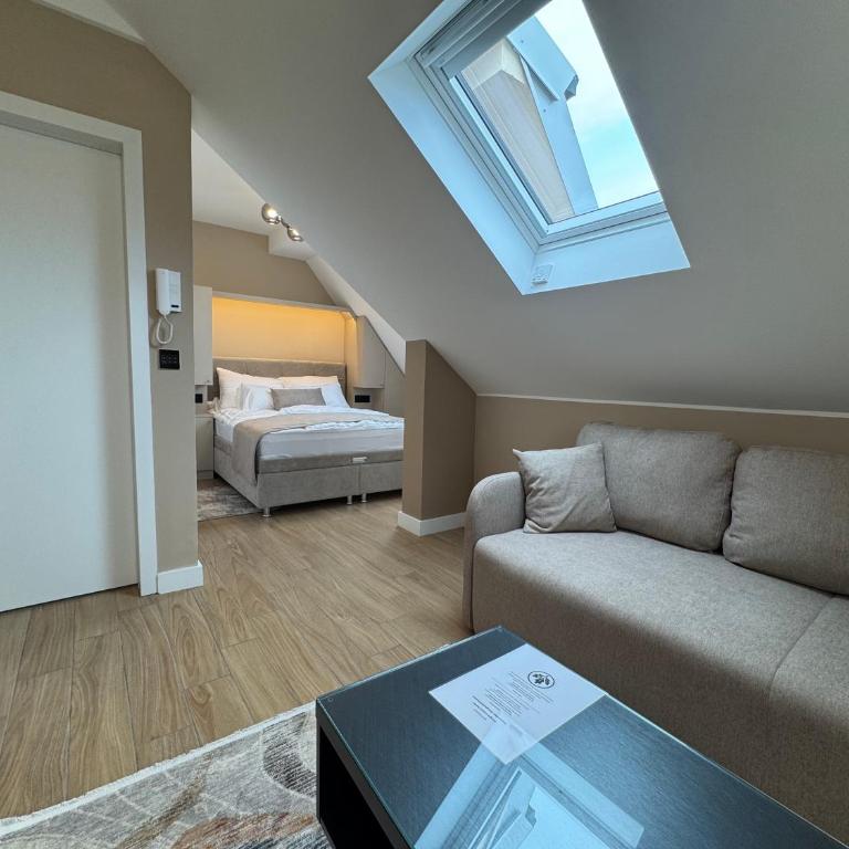 Giorgio Luxury Suites - Studio - 1
