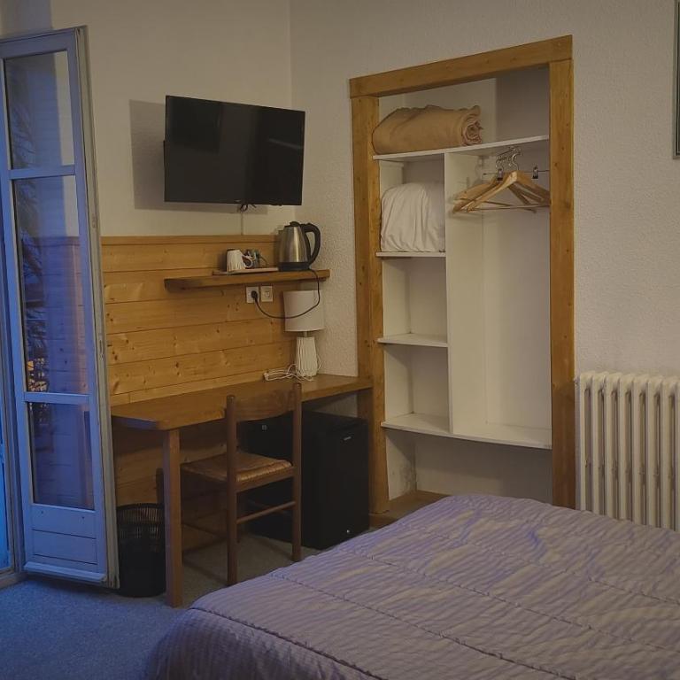 Hotel Glaizette - Chambre Quadruple avec Baignoire - 3