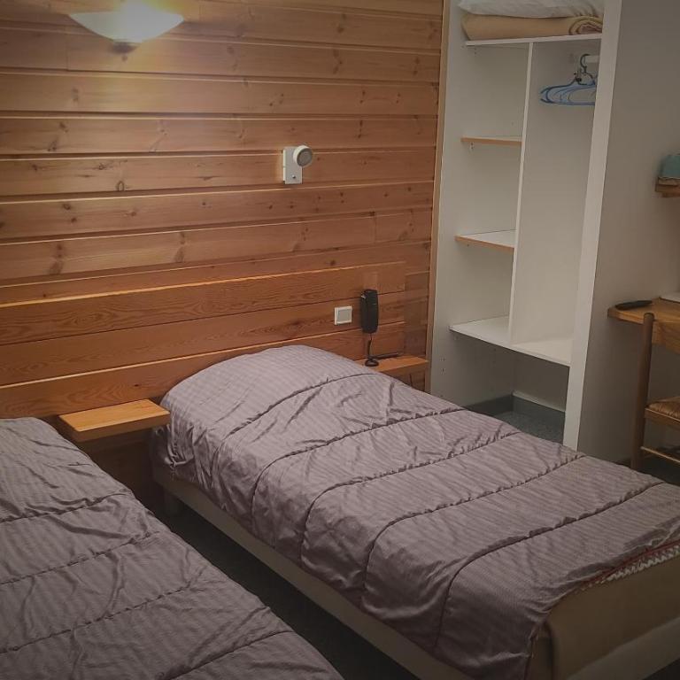 Hotel Glaizette - Chambre Lits Jumeaux avec Salle de Bains Privative - 5