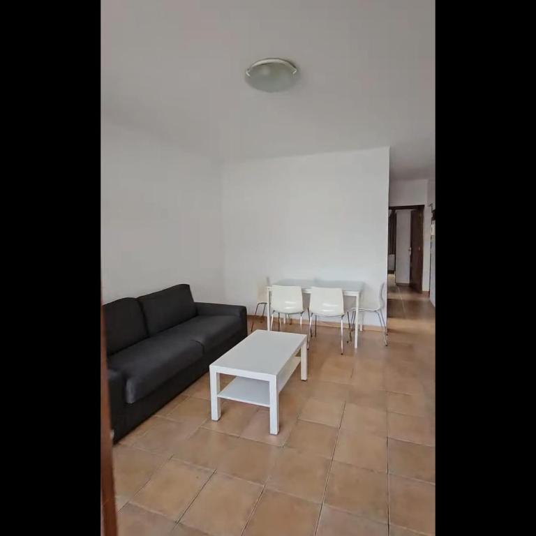 Apartamentos Ciudad Jardín - Apartamento Estándar - 2
