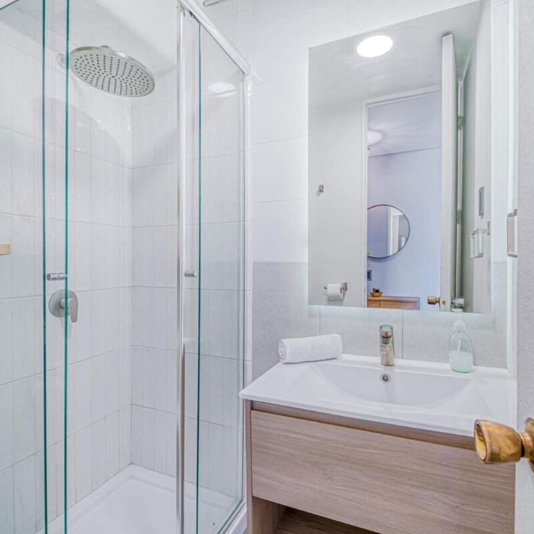 Lumina Stay Apartment with Wifi and Great Location - Room #1583557401 - 12
