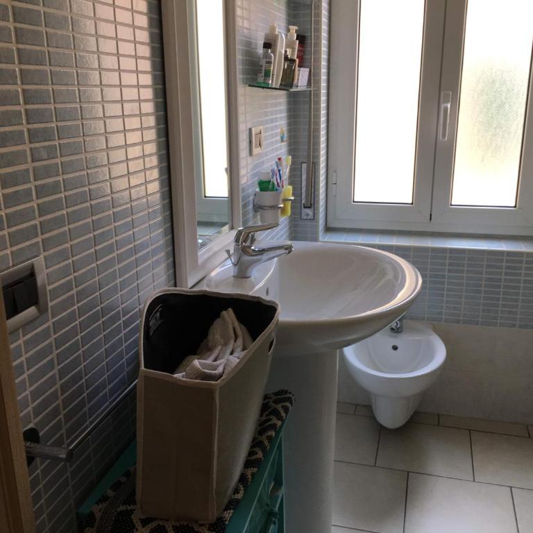 BnB Cairoli - Homezon - Appartamento con Vista e Balcone - 21
