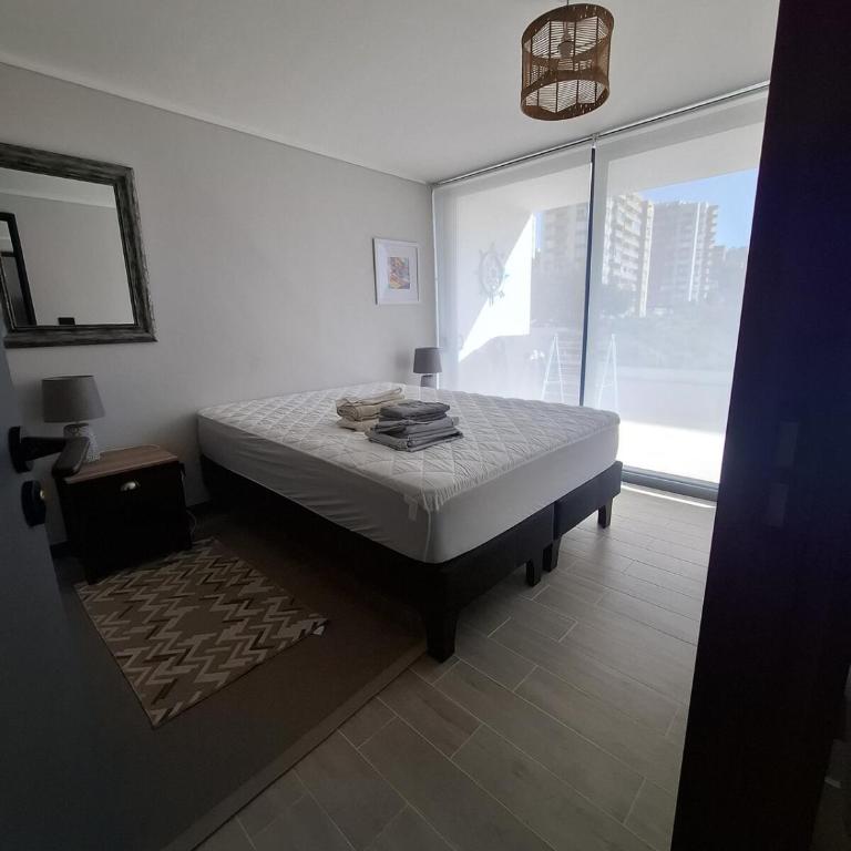 spectacular apartment 2 bedrooms, 2 bathrooms, 1 pool view - Two-Bedroom Apartment - 2