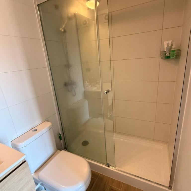 spectacular apartment 2 bedrooms, 2 bathrooms, 1 pool view - Two-Bedroom Apartment - 9