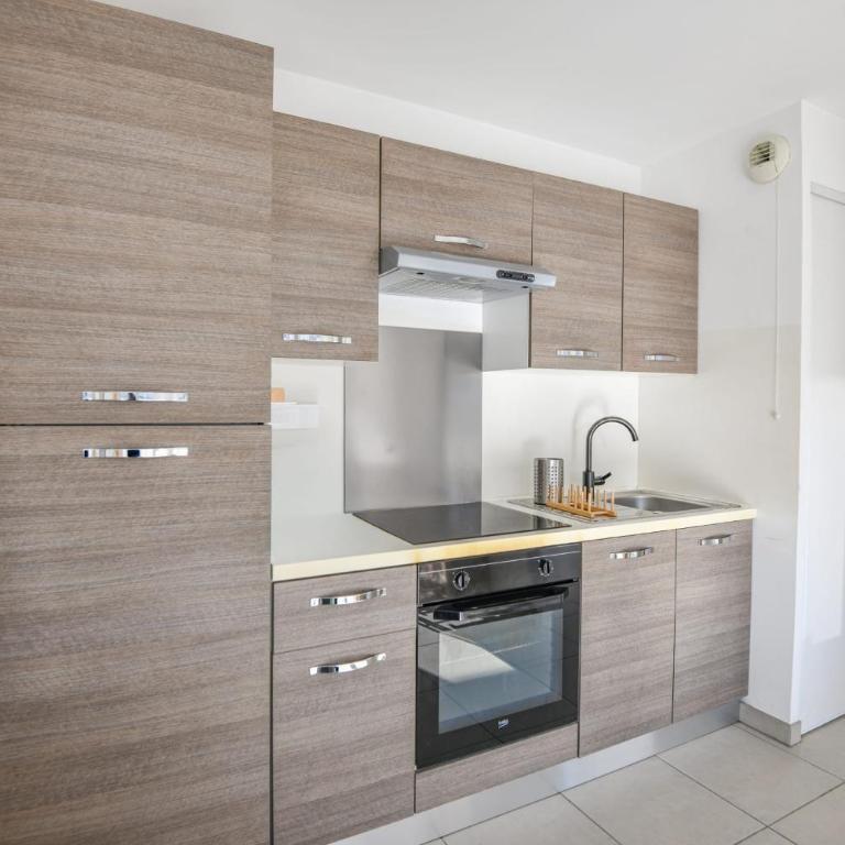 Le Camas - Bel appart avec terrasse ensoleillée - Apartamento - 9