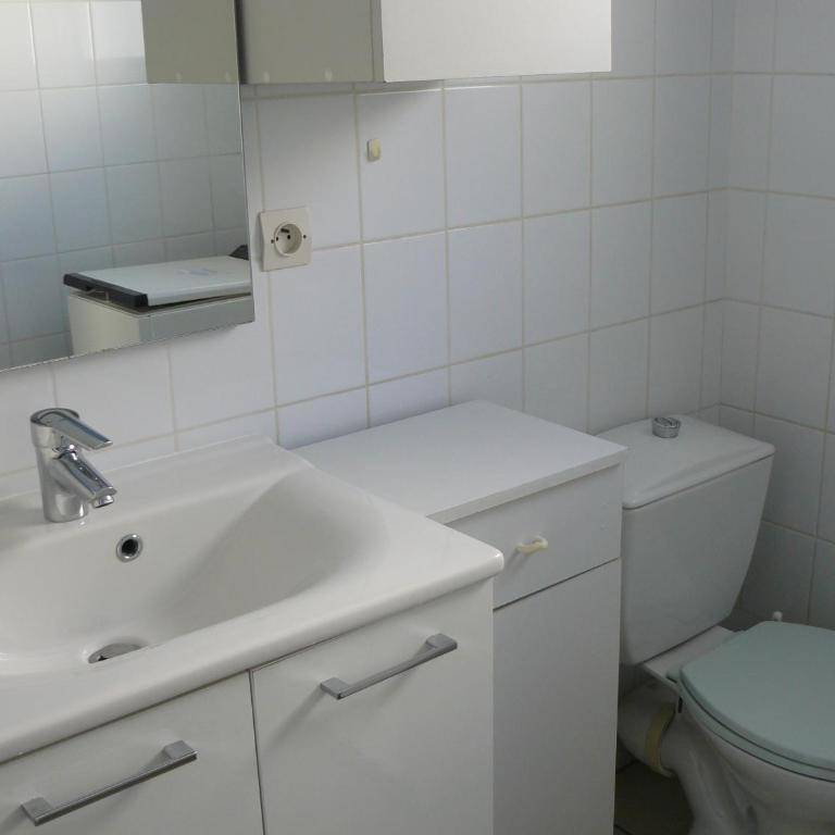 TRIDILLE 1 - Jardin, Wifi, Bourg et Plage 50m - D6 - Apartment - 7