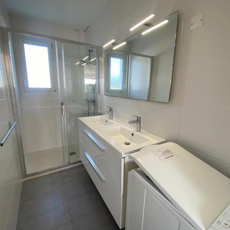MOUETTES 1 - 3 pièces, Terrasse Vue Mer - T315 - Apartment with Sea View - 11