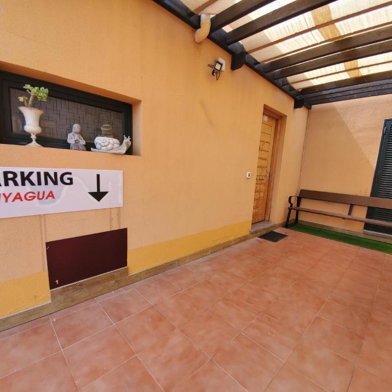 Cuyagua - Two-Bedroom House - 3