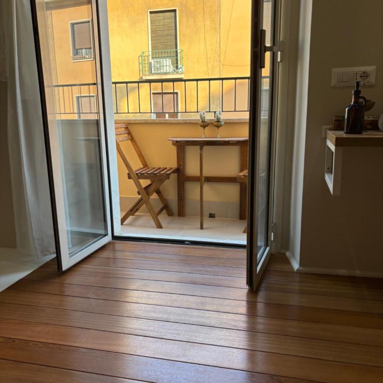 Lirirome - Appartamento con 2 Camere da Letto - 8