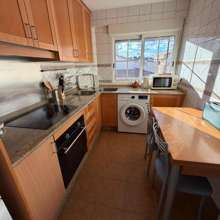 Ericante HoliSp Apartment - Two-Bedroom Apartment - 9
