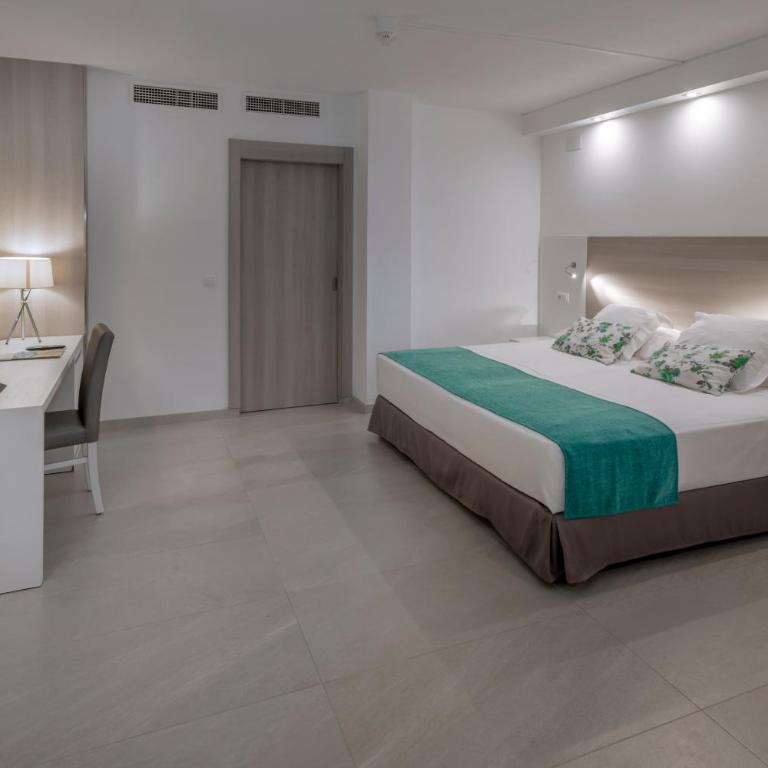 Hotel Olympus Palace - Junior Suite with Pool View - 1