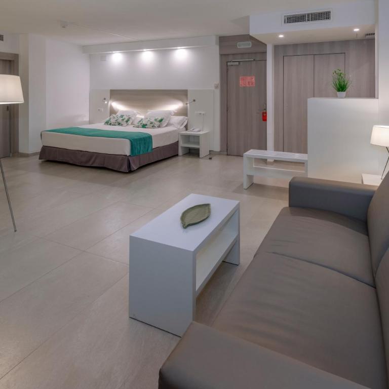 Hotel Olympus Palace - Junior Suite with Pool View - 6