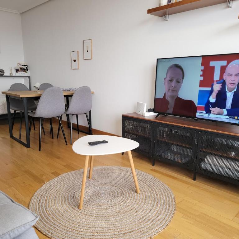 Apartamento Medrano PISCINA AIRE ACONDICIONADO terraza y 5 minutos del centro en coche ideal para mascotas - Apartamento de 1 dormitorio - 27