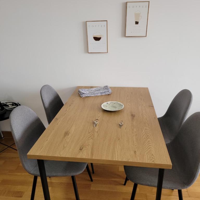 Apartamento Medrano PISCINA AIRE ACONDICIONADO terraza y 5 minutos del centro en coche ideal para mascotas - Apartamento de 1 dormitorio - 28
