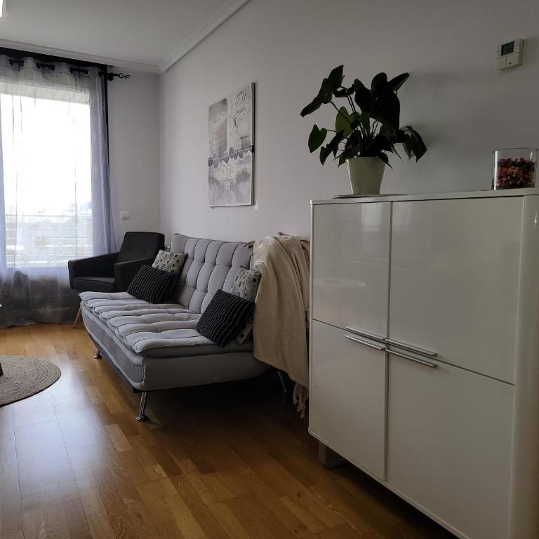 Apartamento Medrano PISCINA AIRE ACONDICIONADO terraza y 5 minutos del centro en coche ideal para mascotas - Apartamento de 1 dormitorio - 32
