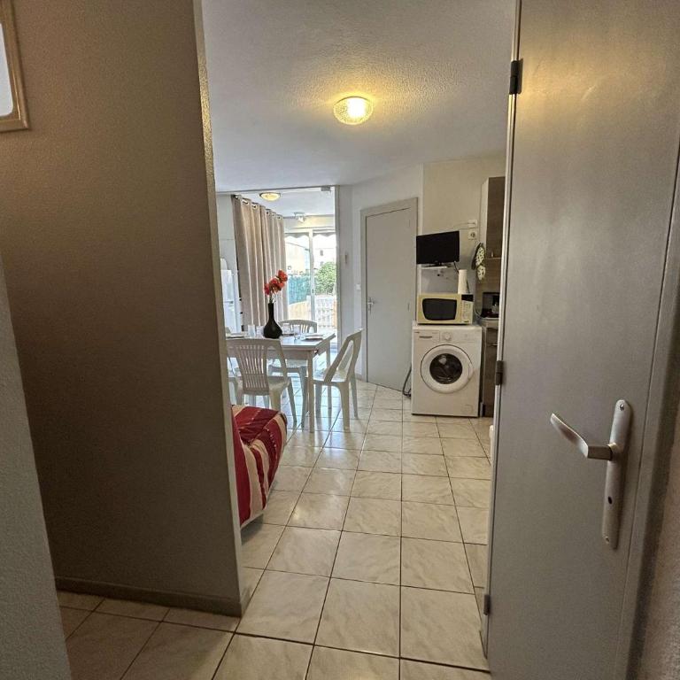 SP500-H078 Appt 2 pièces cabine - 4 couchages SAINT PIERRE LA MER - Apartment mit 1 Schlafzimmer - 7
