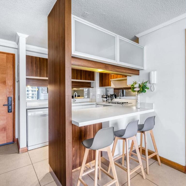 Light 66 Apartment with Pool and Wifi in Las Condes - Room #1583585201 - 19