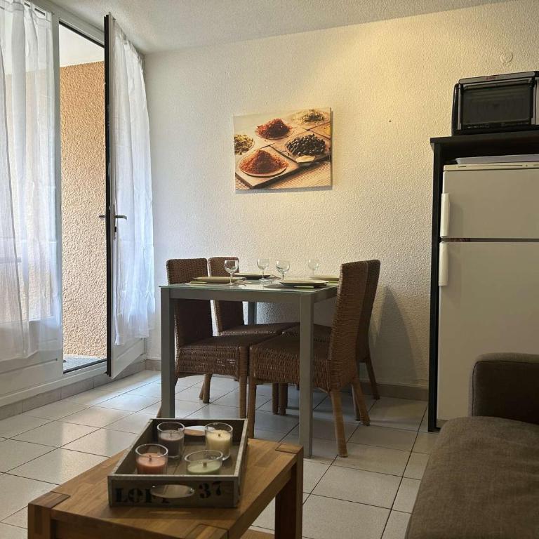 SP500-E01 Appartement 2 pièces 4 couchages SAINT PIERRE LA MER - Apartment mit 1 Schlafzimmer - 2