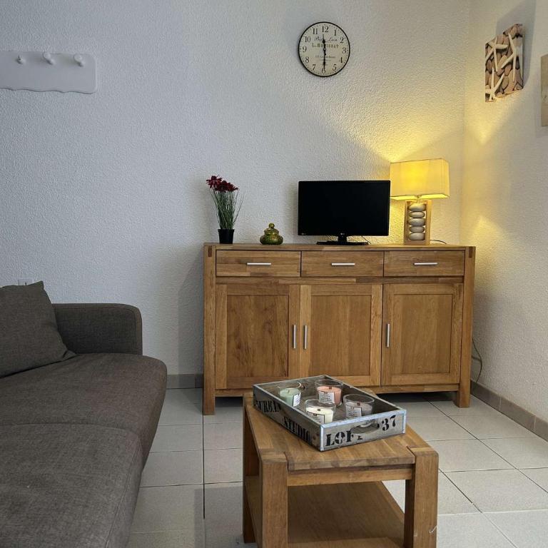 SP500-E01 Appartement 2 pièces 4 couchages SAINT PIERRE LA MER - Apartment mit 1 Schlafzimmer - 4