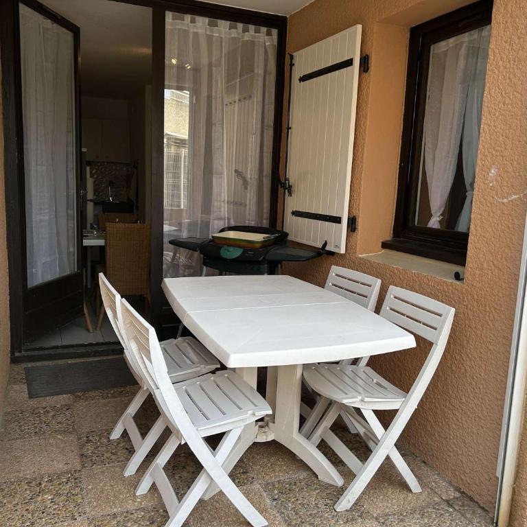 SP500-E01 Appartement 2 pièces 4 couchages SAINT PIERRE LA MER - Apartment mit 1 Schlafzimmer - 12