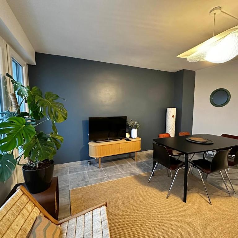 MARIN - Appartement 6 pers avec loggia à deux pas de la plage - Apartamento de 2 dormitorios con vistas - 21