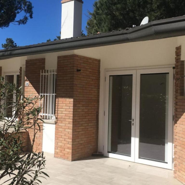 Modern villa with garden in Lignano - Villa - 12
