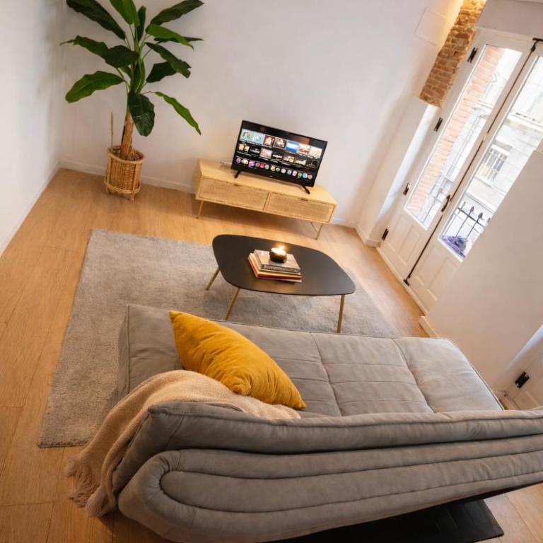 Collection Latina - Apartamentos Únicos en el Barrio Más Auténtico - Family Studio - 11