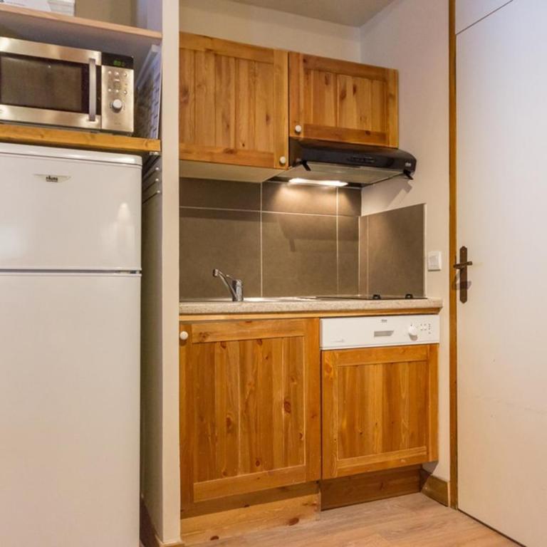 Duplex rénové proche pistes et commerces, balcon sud, 6 pers., casier à skis - Apartment mit 1 Schlafzimmer - 14