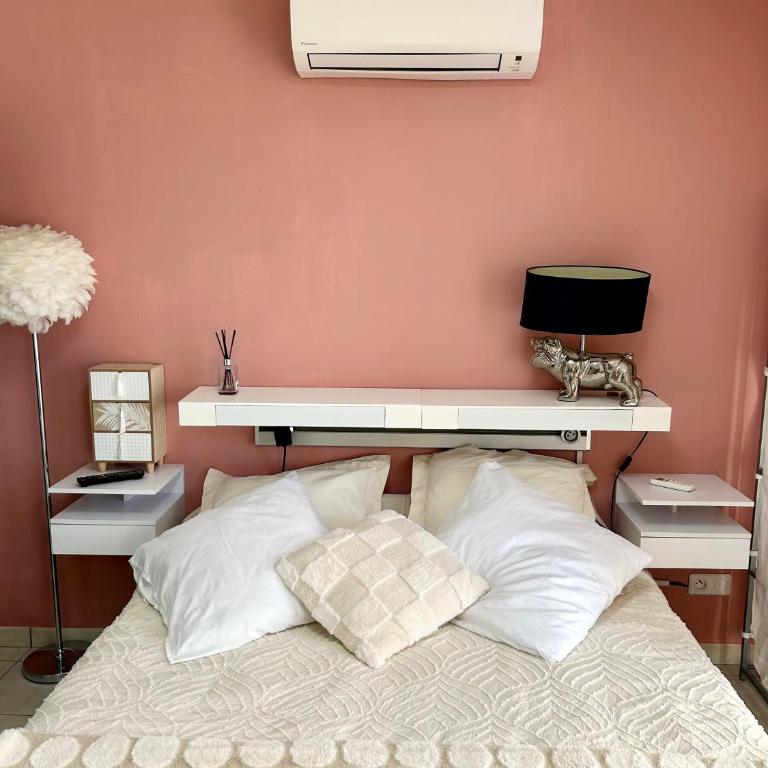 Maison havre de paix dans les Alpes-Maritimes - Villa avec Piscine Privée - 4