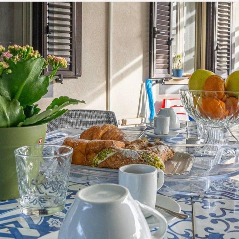 villa Gardenia fronte mare x6 apartaments - Maison 3 Chambres - 28