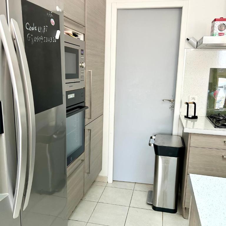 Maison havre de paix dans les Alpes-Maritimes - Villa avec Piscine Privée - 26