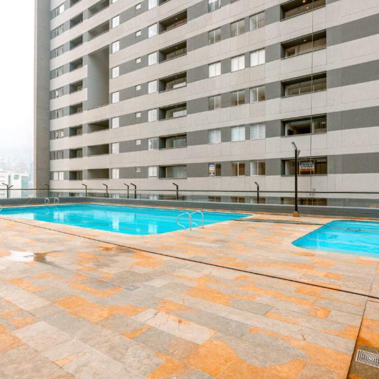 Urbanity - Three-Bedroom Apartment with View - 30