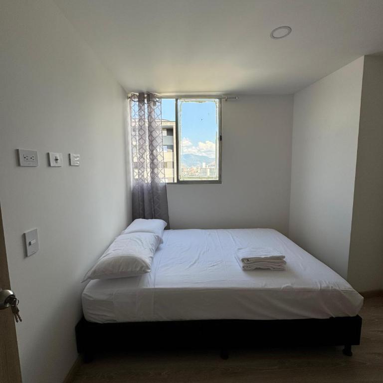 Urbanity - Three-Bedroom Apartment with View - 13