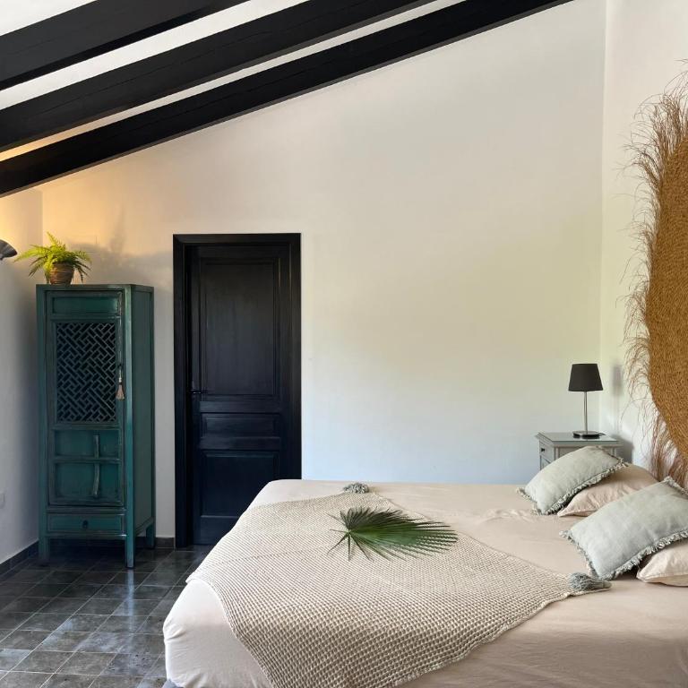 Finca Bona Nit - Habitación Doble con baño privado - 2 camas - 5