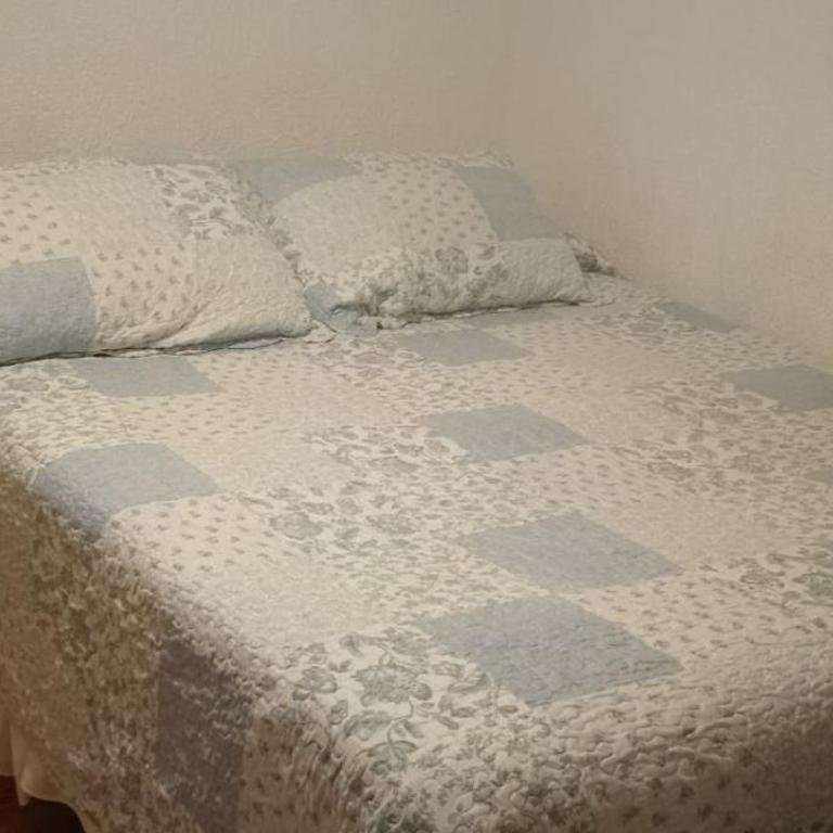 Hostal Colonial - Room #1583618601 - 11