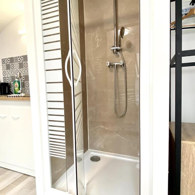 LeNova3 - Centre-ville - TV - WIFI - Appartement - 16