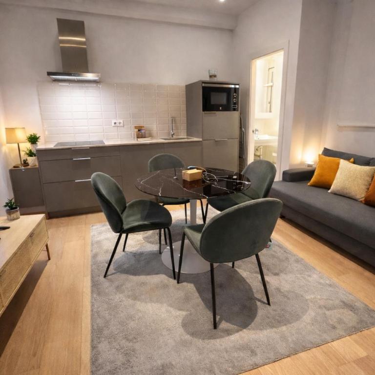 Collection Latina - Apartamentos Únicos en el Barrio Más Auténtico - Family Studio - 8