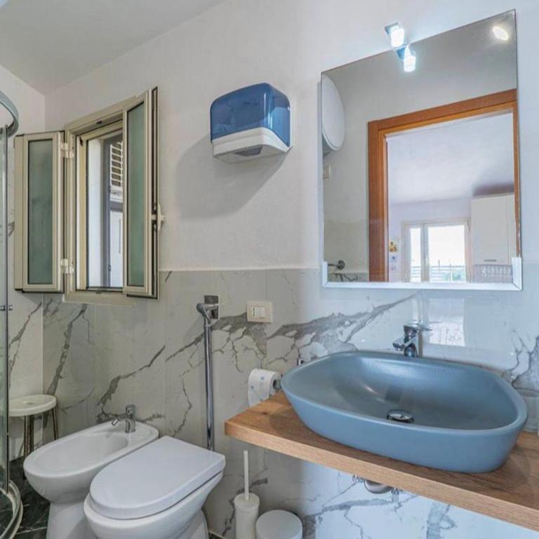 villa Gardenia fronte mare x4 apartaments - Maison 2 Chambres - 17