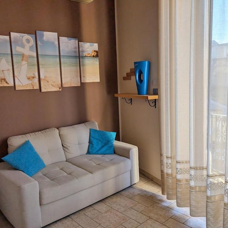 Carmenlory home - Two-Bedroom Apartment - 8